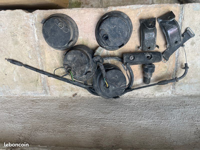 Lot pièces tzr 50 (image 1)