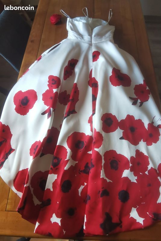 Robe de cocktail Sylfany taille 38 (image 1)