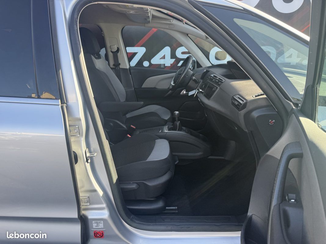 Citroen c4 1.6 hdi 115 attraction 2014 (image 12)
