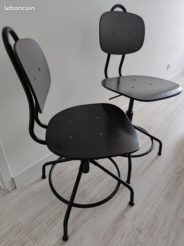 Lot de chaises de bureau noires, pivotantes et réglables en hauteur (image 3)