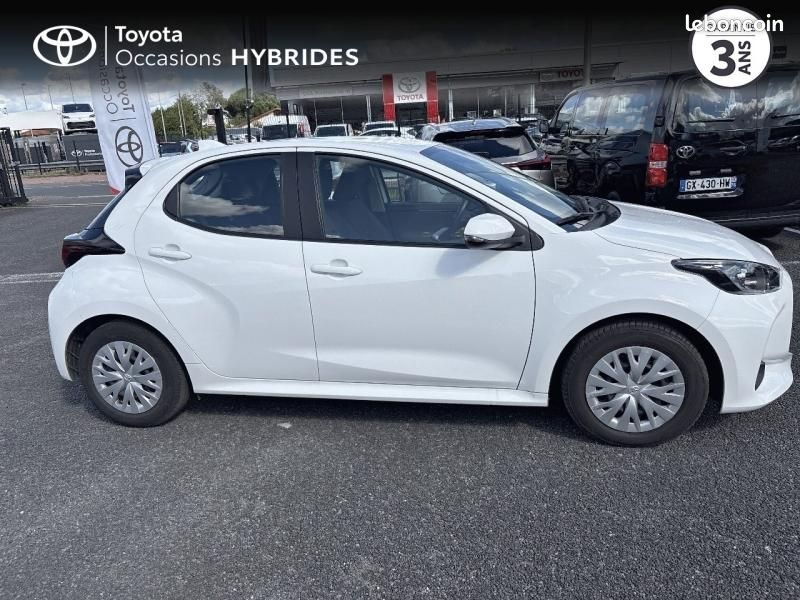 Toyota Yaris 116h Dynamic 5p MY22 (image 17)