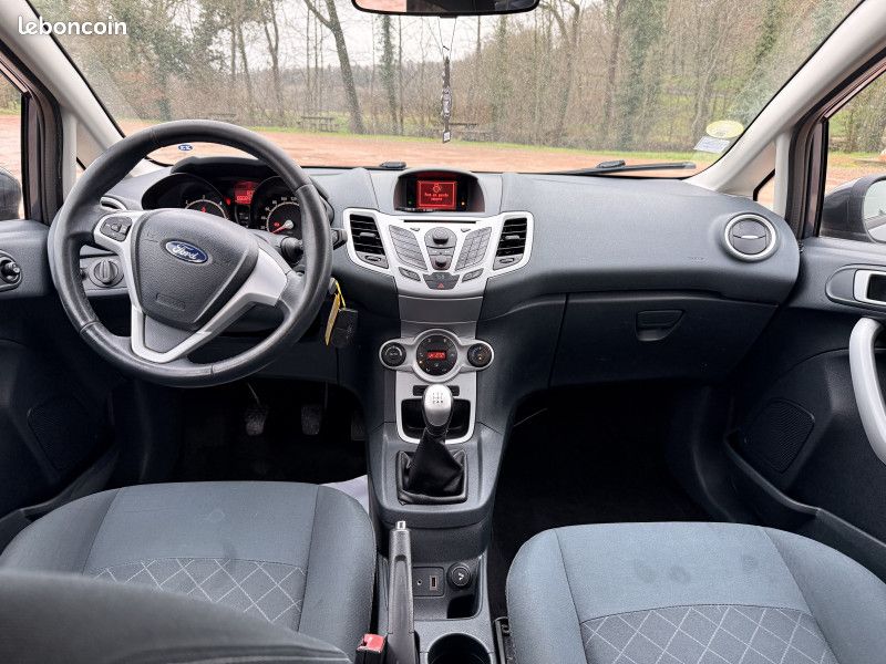 Ford FIESTA 1.4 TDCI 70CH FAP TREND 5P (image 12)