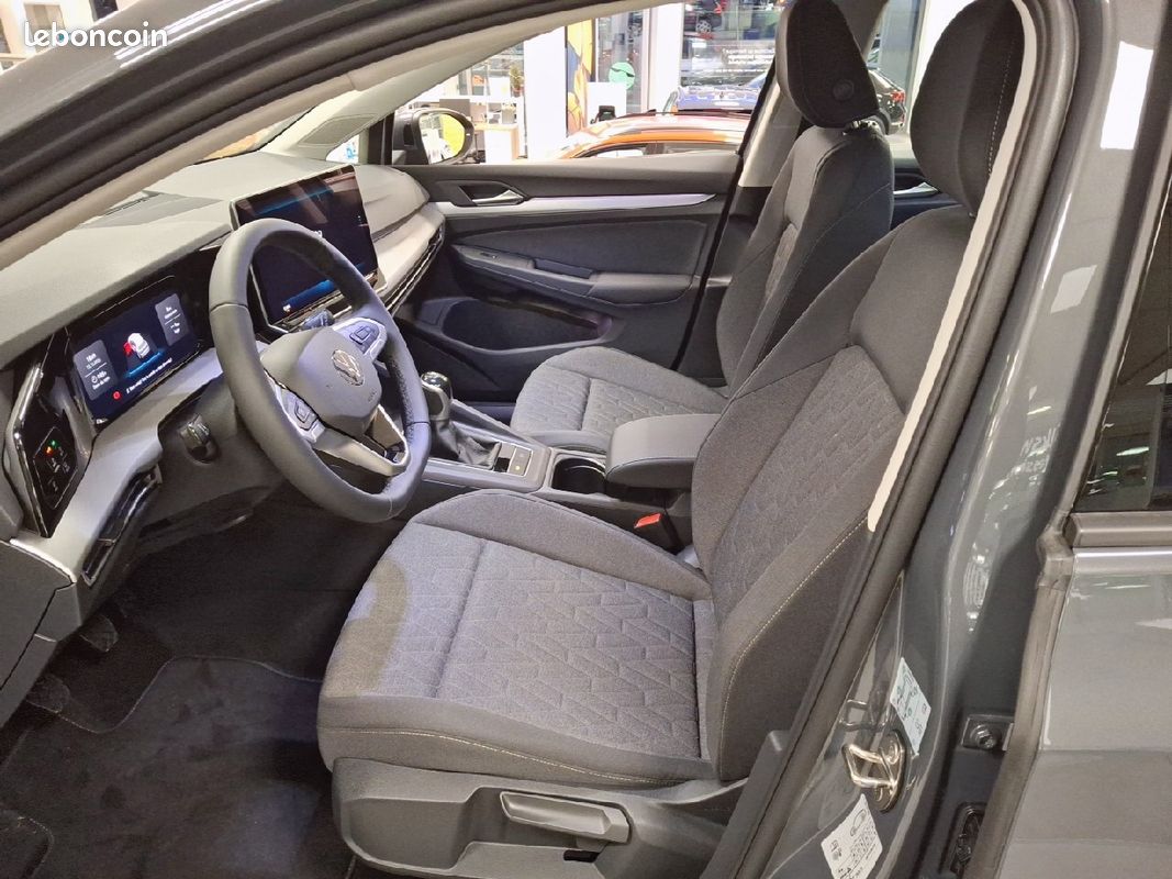VOLKSWAGEN Golf 2.0 TDI 116 BVM6 Life Plus (image 16)