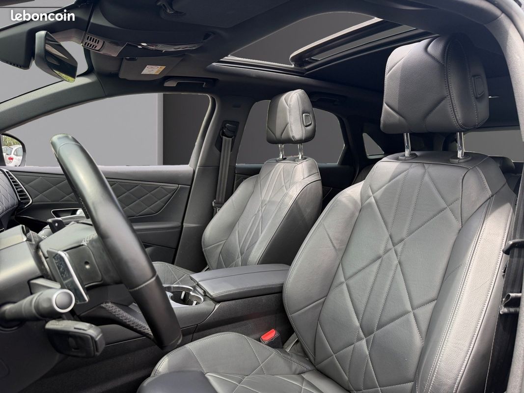 DS DS7 CROSSBACK 225 EAT8 Grand Chic Rivoli - Caméra de recul - Sono Focal - Sieges élect à mémoire - Suivi DS à (image 9)