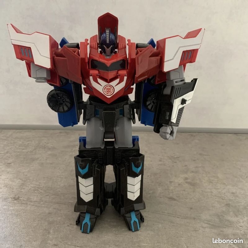 Transformers Robots in Disguise Optimus Prime Legion Figurine d'action 7,6 cm Transformers Robots in Disguise Optimus Prime Legion Figurine d'action 7,6 cm