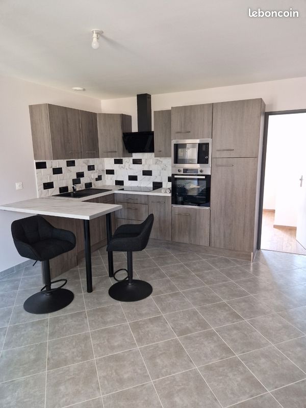 Appartement 2 pièces 33 m² · à Périgueux · 33 m² · 560 €
