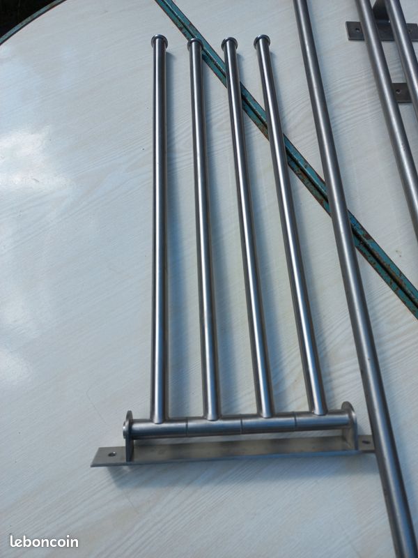 Lot de sept barres porte serviette et torchon en acier inox (image 2)