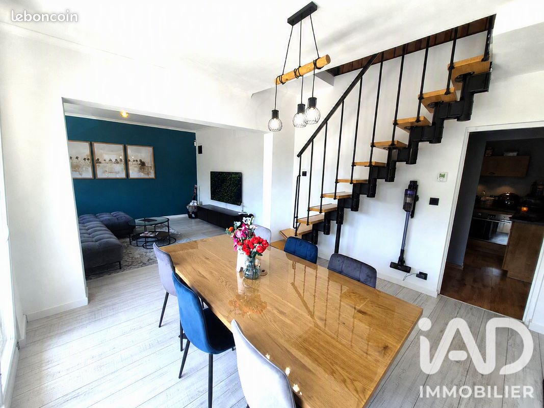 Appartement 3 pièces 114 m² · à Moyeuvre-Petite · 114 m² · 215 000 €