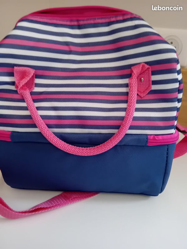 Lunch box (image 1)