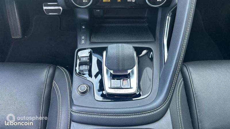 Jaguar E-Pace P200 FlexFuel MHEV 200ch R-Dynamic SE (image 25)
