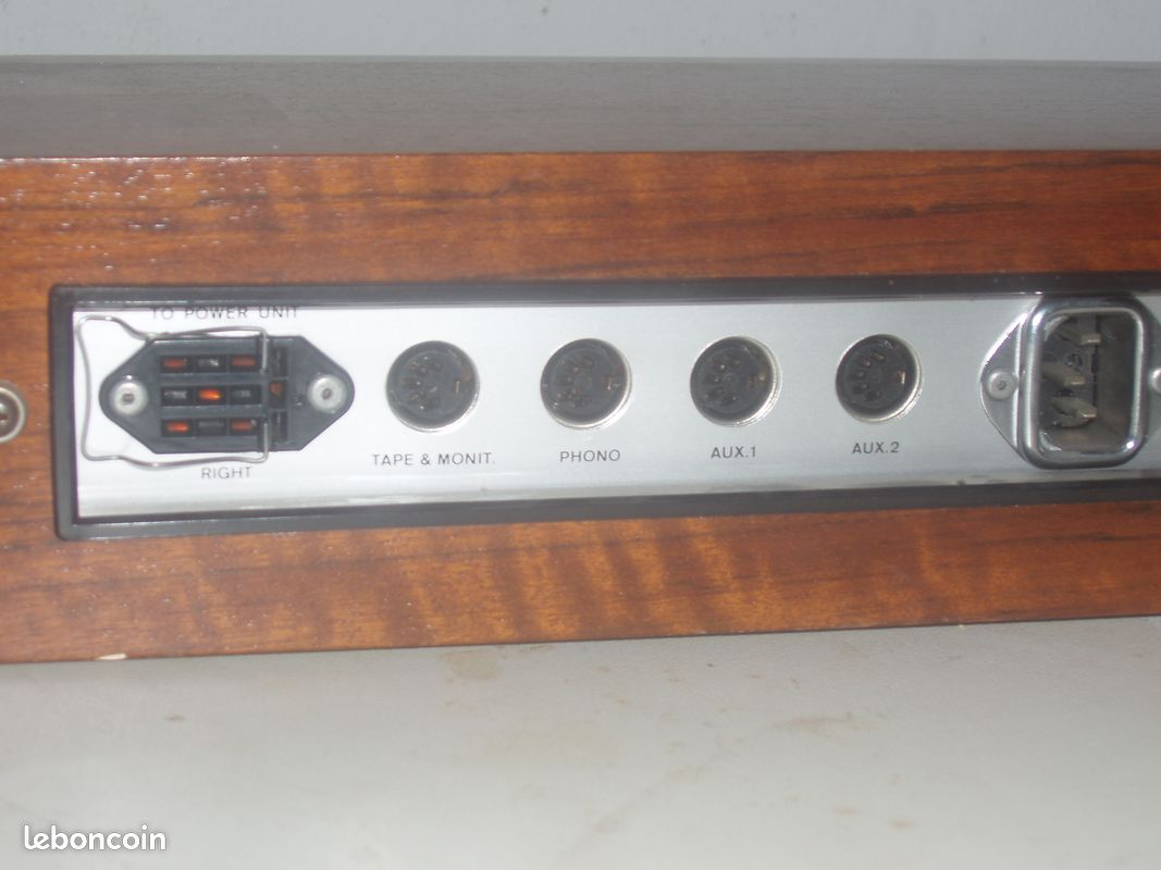Troc Echange HOME-CINEMA SONY : Ampli-tuner et 5 enceintes sur France