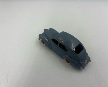 Peugeot 203 Berline Vert clair Dinky Toys 24R Atlas F 1/43 Neuf Grande lunette