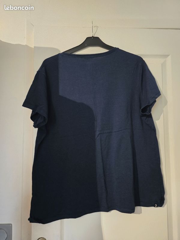 T-shirt decathlon 2XL (image 2)