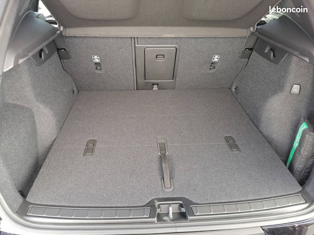 VOLVO XC40 B3 163 ch DCT7 Ultra (image 7)
