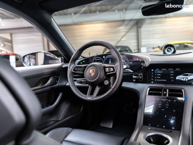 Porsche Taycan 435ch 4 avec batterie performance plus (image 17)