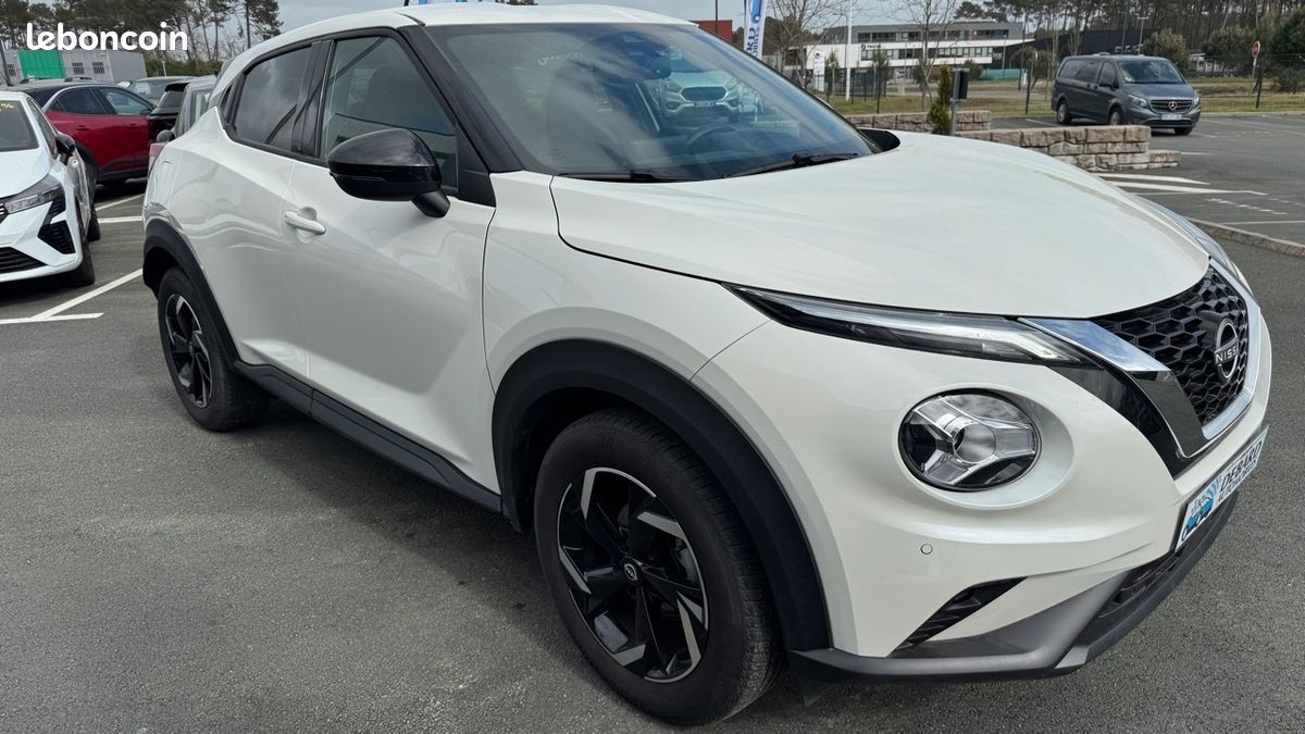 Nissan JUKE 1.0 DIG-T 114CH N-CONNECTA DCT7 2024 (image 3)