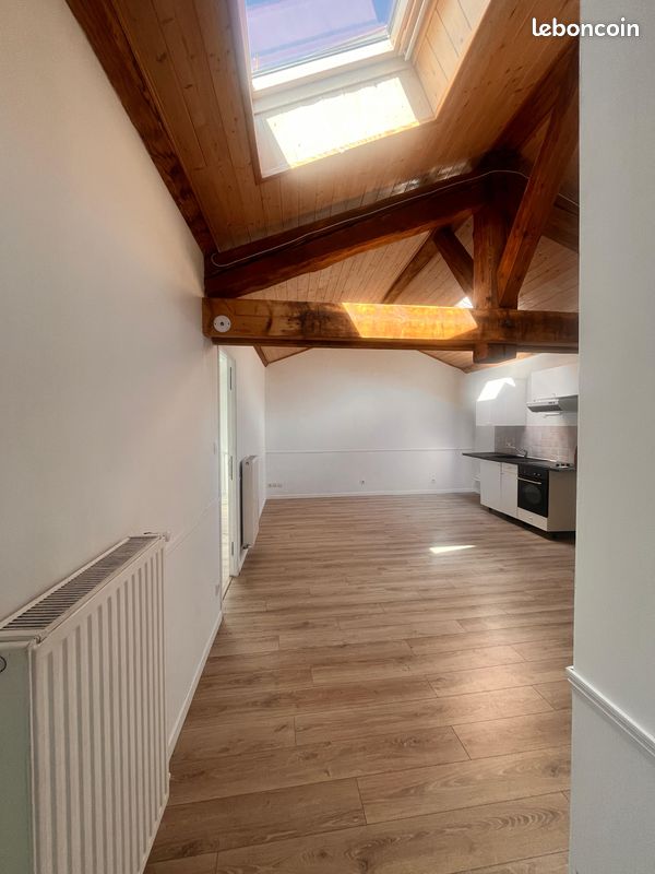Appartement 3 pièces 52 m² · à Saint-Chamond · 52 m² · 490 €