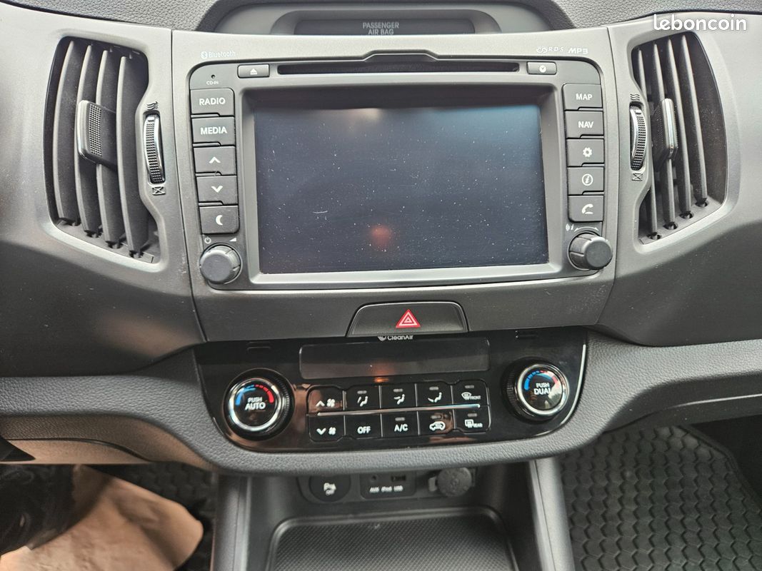 KIA Sportage EX 4WD 115 cv (image 16)