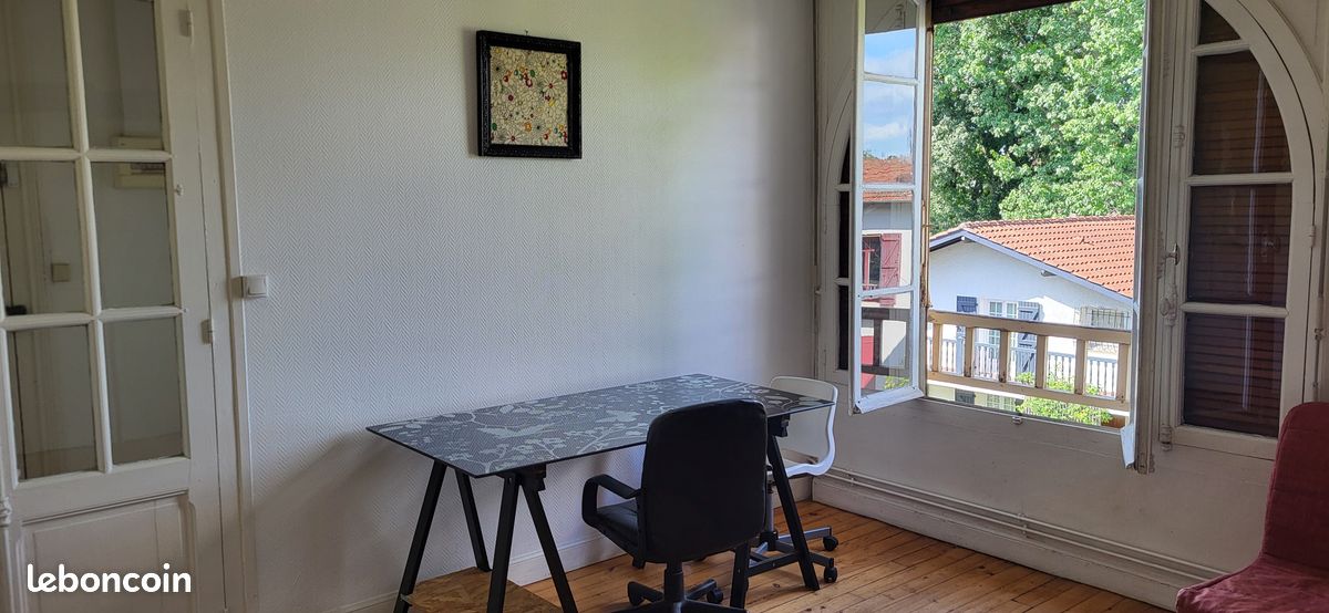 Appartement 2 pièces 28 m² · à Pau · 28 m² · 365 €/mois