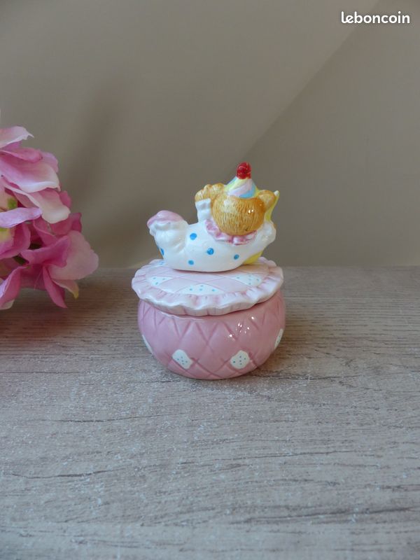 Petite boite à bijoux rose en céramique motif ourson (image 5)