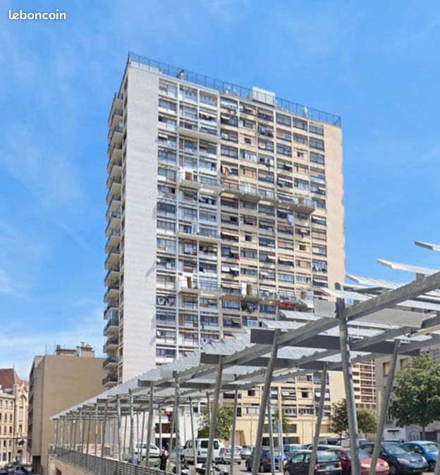 Appartement 3 pièces 47 m² · à Marseille · 47 m² · 39 000 €