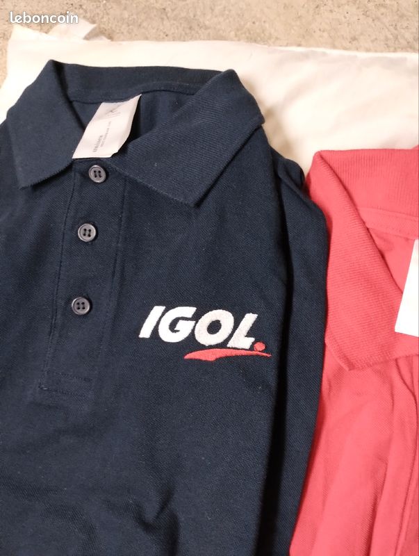 Vends Polo bleue manche longues et t-shirt noir manches courtes igol (image 5)
