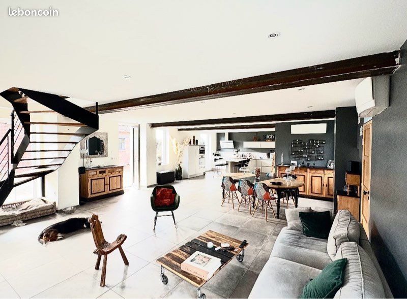 Maison 6 pièces 137 m² · à Bousbecque · 137 m² · 575 000 €