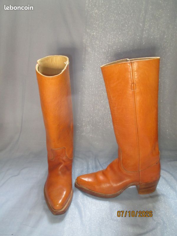 Superbes Bottes Western 100% Cuir P.42 (image 1)