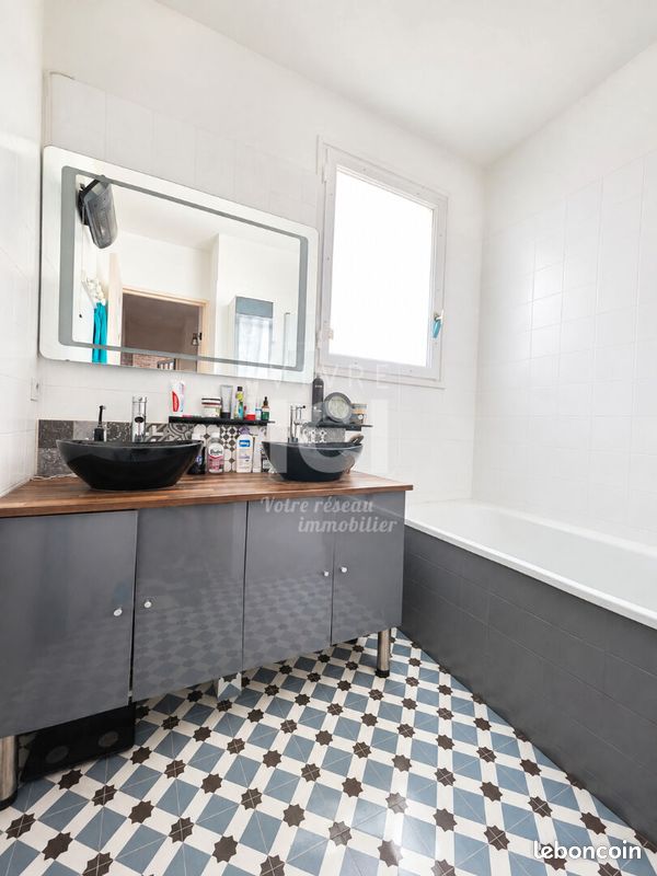 Propriété 6 pièces 145 m² (image 8)