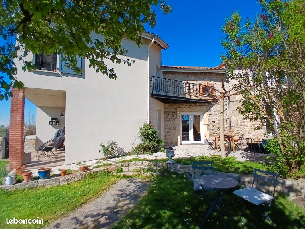 Maison 7 pièces 130 m² · à Périgneux · 130 m² · 245 000 €