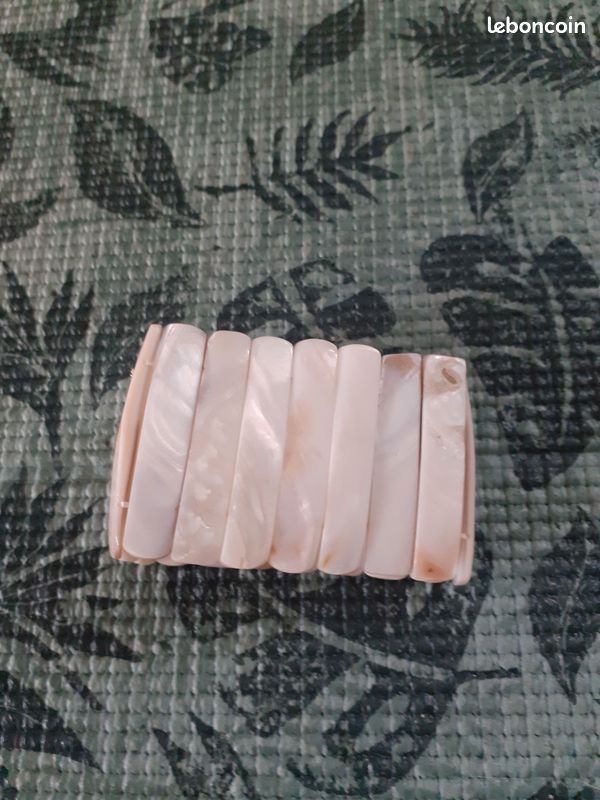 Bracelet nacre élastique (image 2)