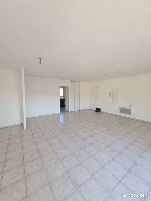 Appartement 4 pièces 91 m² · à Perpignan · 91 m² · 896 €/mois