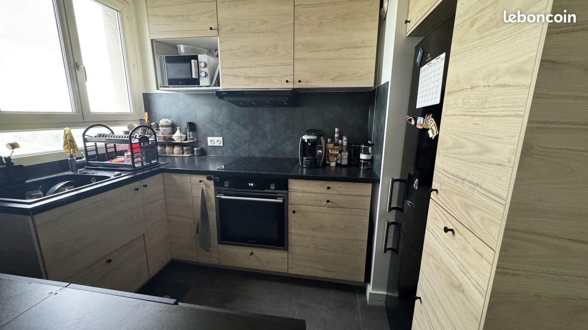 Appartement 3 pièces 63 m² · à La Courneuve · 63 m² · 180 000 €