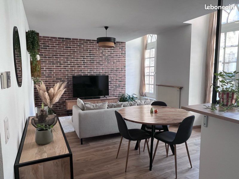 Appartement 2 pièces 54 m² · à Figeac · 54 m² · 680 €