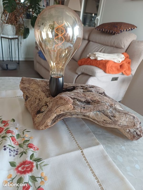 Lampe sans ampoule (image 2)