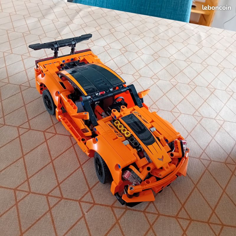Voiture Chevrolet lego Technique (image 2)