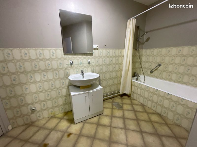 Appartement a louer bourges - 4 pièce(s) - 82 m2 - Surfyn