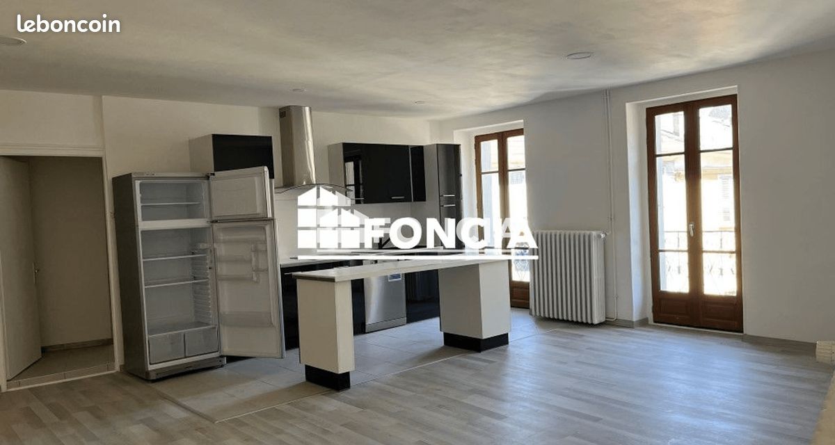 Appartement 4 pièces 107 m² · à Saint-Jean-de-Maurienne · 107 m² · 1 070 €/mois