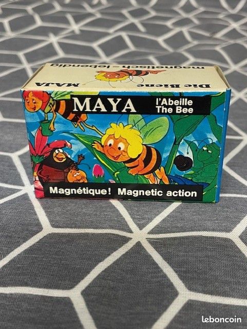 MAYA L'ABEILLE MAGNETO FIGURINE AIMANTÉE. PRÉSENTOIR DE 12 BOITES - 1977 NEUF