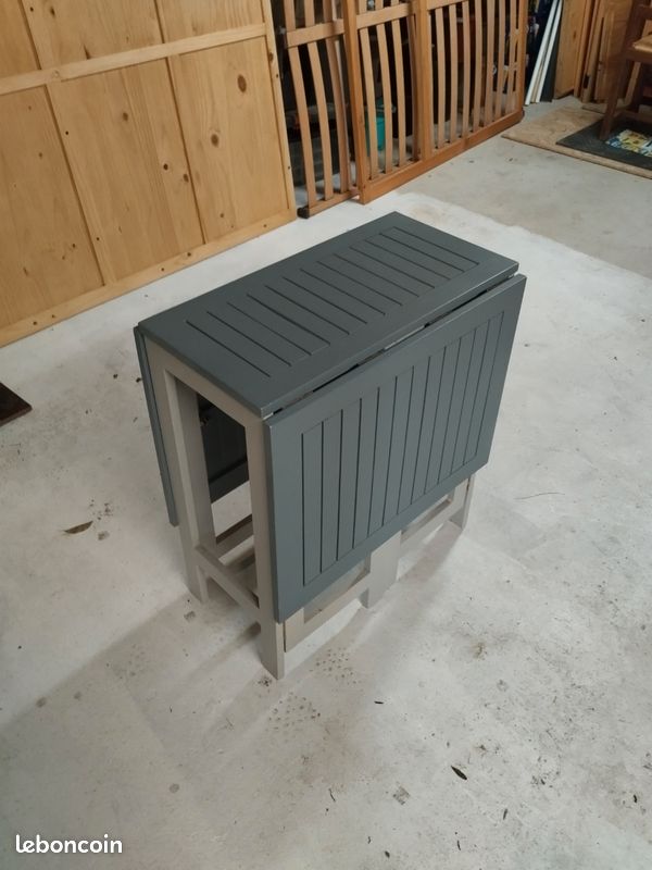 Table d'appoint (image 2)