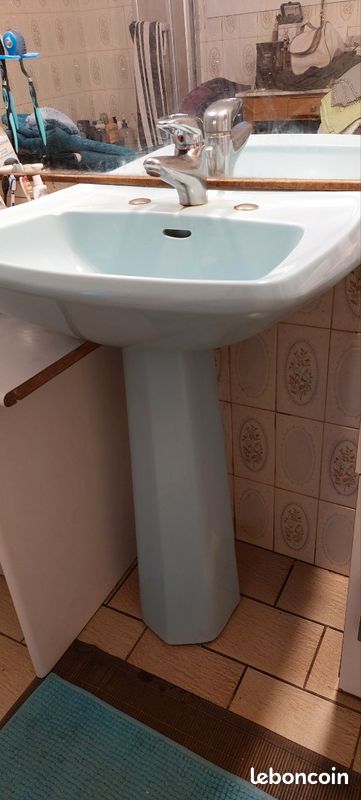 Lavabo et bidet bleu vintage (image 3)