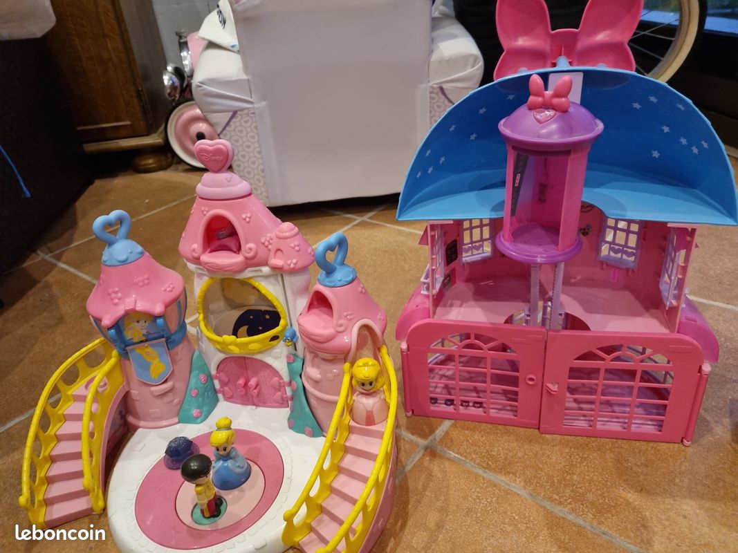 Lot de chateaux (image 1)