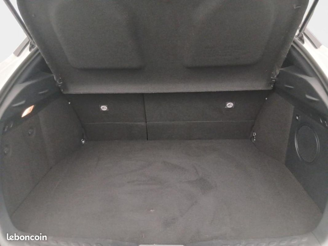Toyota C-HR 2.0 Hybride 184ch Collection E-CVT (image 9)