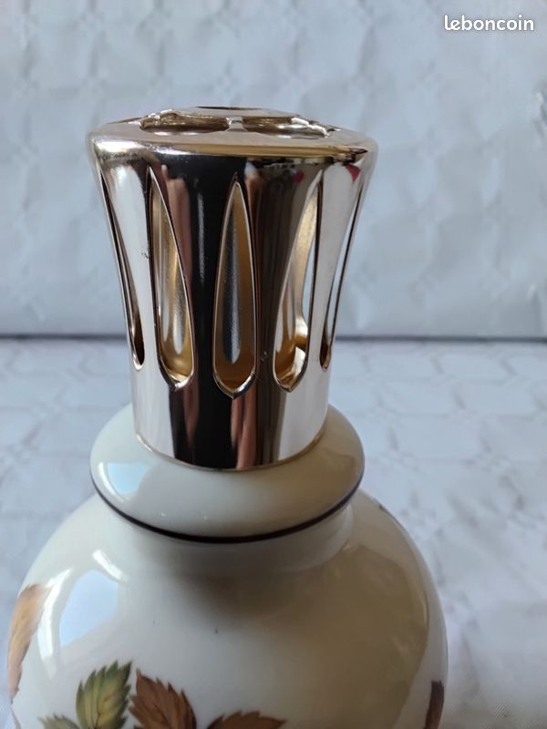 BELLE LAMPE BERGER  DÉCOR AUTOMNE  EN PORCELAINE SIGNÉE BERGER PARIS