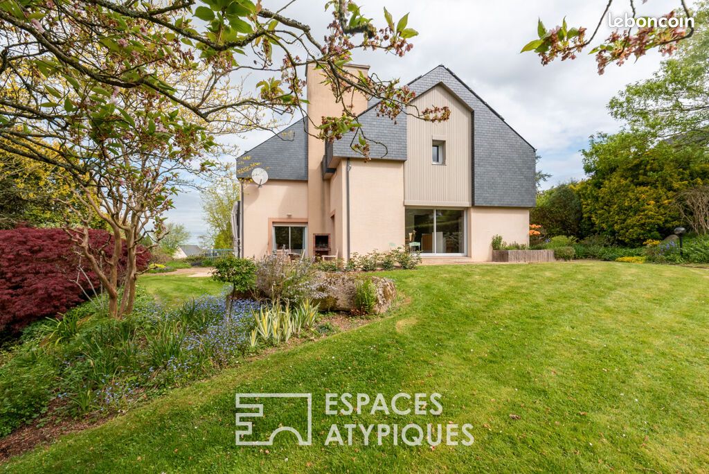 Maison 6 pièces 208 m² · à Maen Roch · 208 m² · 348 000 €
