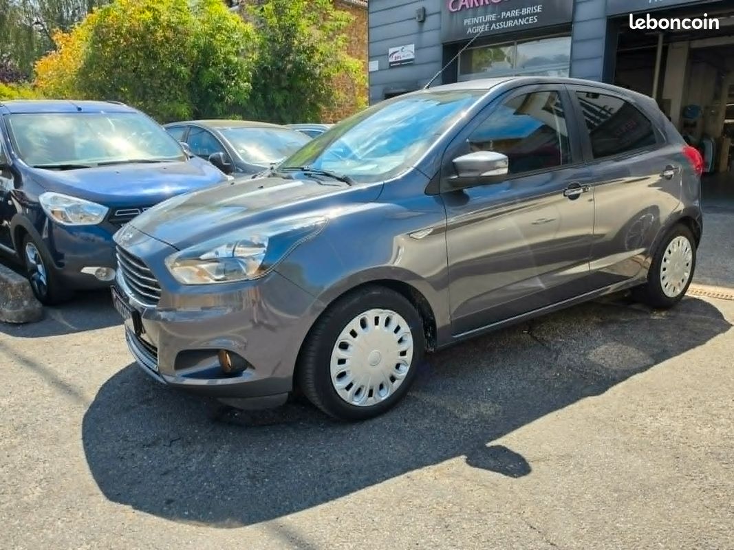 Ford ka+ (2) 1.2 ti-vct 85 ultimate climatisation bluetooth fermeture centralisee (image 2)