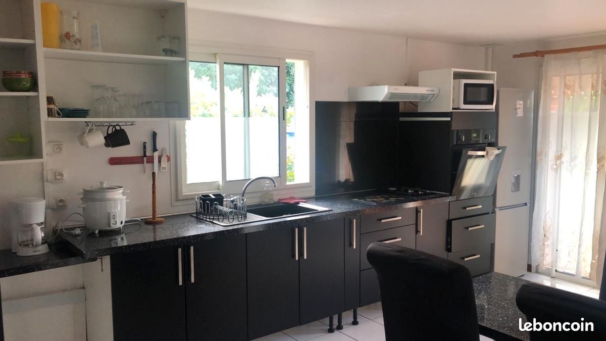 Appartement 2 pièces 55 m² · à Saint-Louis · 55 m² · 900 €/mois