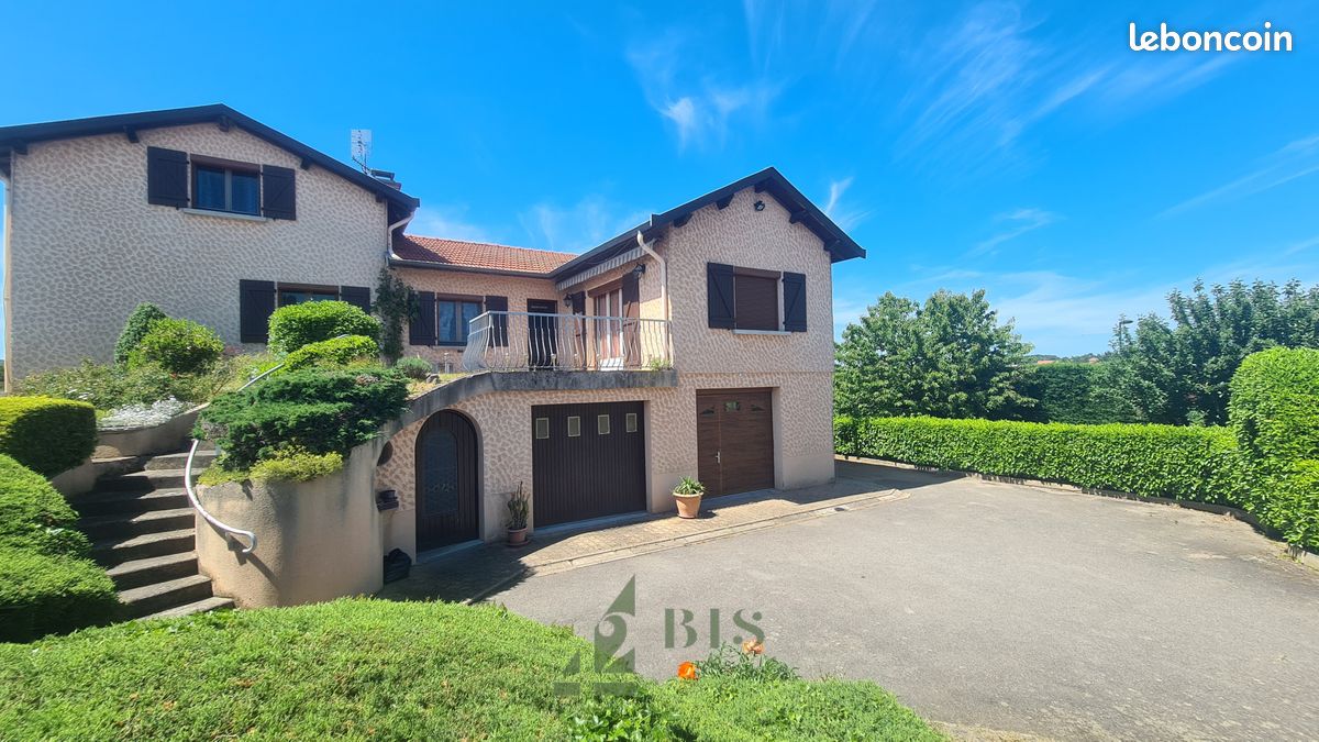 Maison 5 pièces 115 m² · à Roanne · 115 m² · 149 000 €