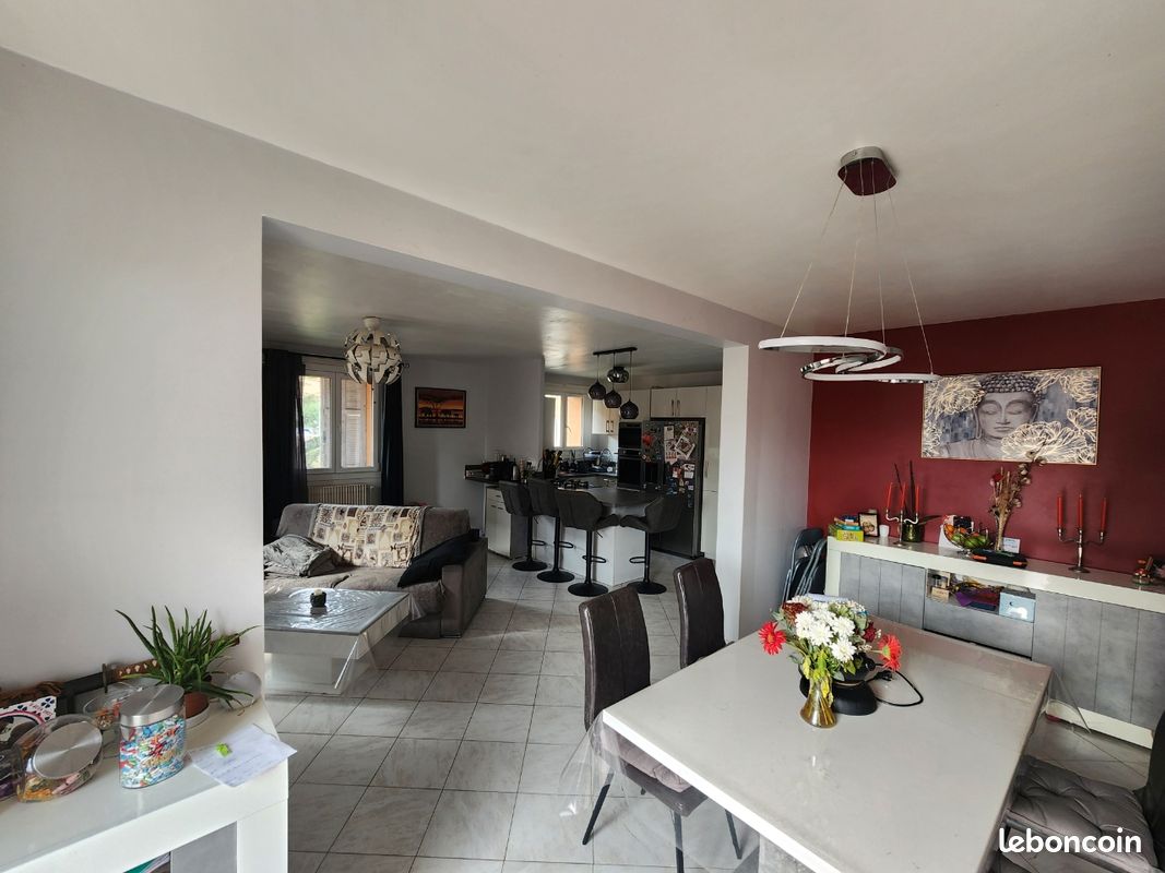 Appartement 4 pièces 83 m² · à Menton · 83 m² · 320 000 €