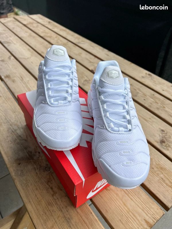 Chaussure Nike Air Max*Tn Plus Triple Blanc 42 Chaussures